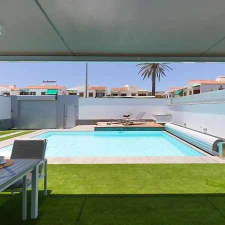 Isabel Playa del Ingles (Gran Canaria)